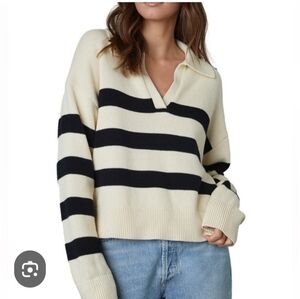 Striped Black and Cream Women's Sweater Sz M